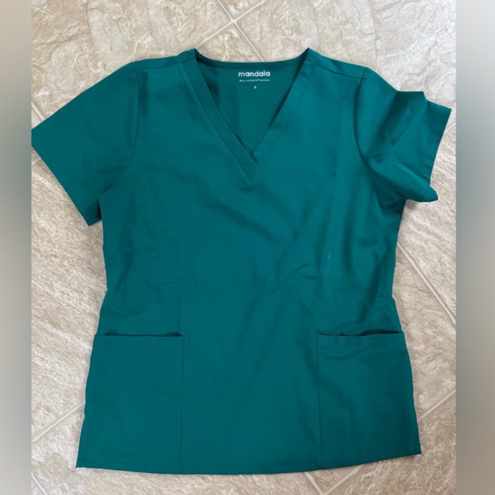 Mandala scrub top bundle